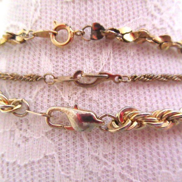 Three vintage gold tone chains 16", 18" & 19" - wear together or separate! - Picture 4 of 6